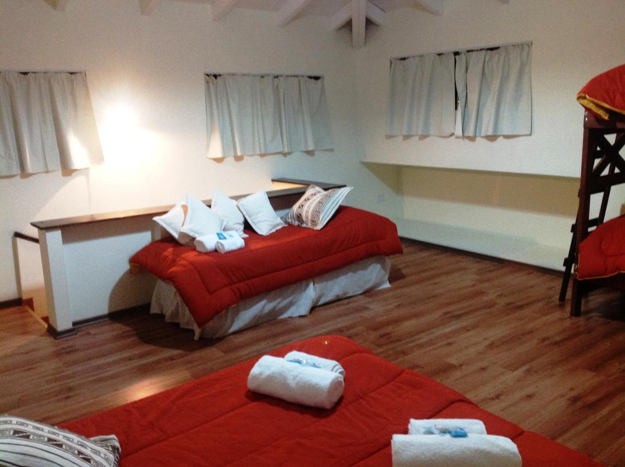 Hostería Los Gnomos El Calafate Exterior foto