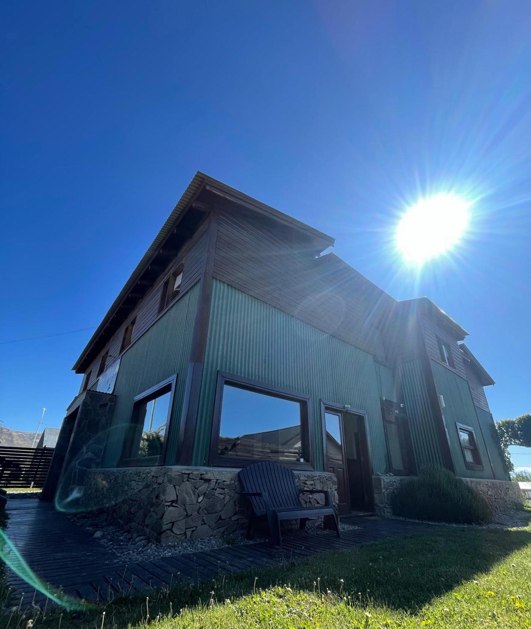 Hostería Los Gnomos El Calafate Exterior foto